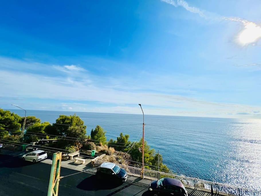 Suite Sunset 7 - Fronte Mare Санремо Екстер'єр фото