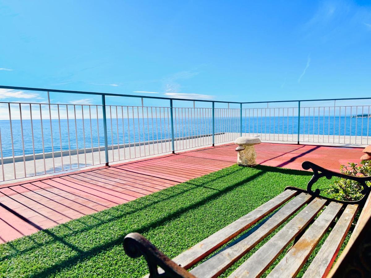 Suite Sunset 7 - Fronte Mare Санремо Екстер'єр фото