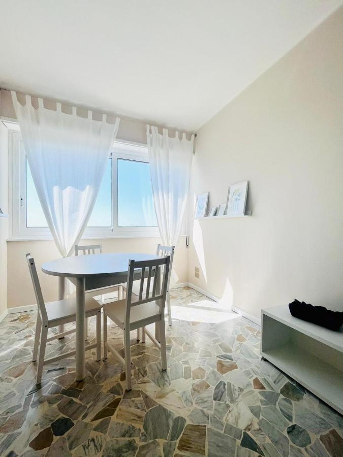 Suite Sunset 7 - Fronte Mare Санремо Екстер'єр фото