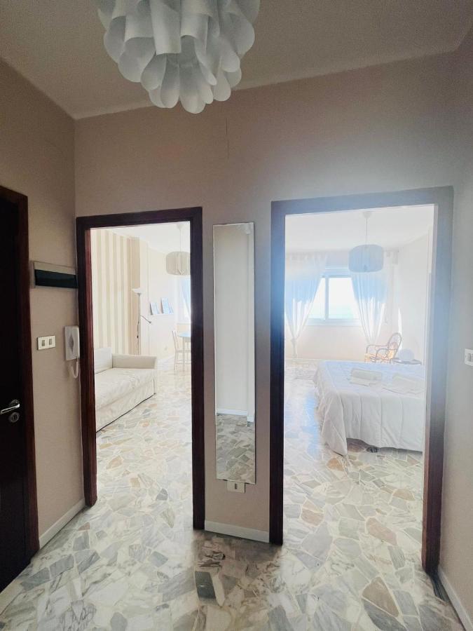 Suite Sunset 7 - Fronte Mare Санремо Екстер'єр фото
